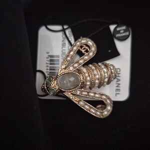 Chanel Gold Toned Bee Pin Brooch CC Logo